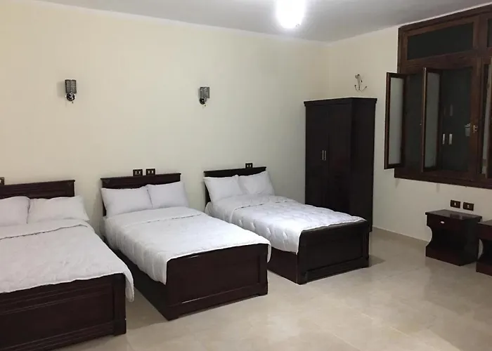 Dar Saeed Hostel *